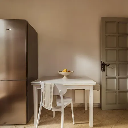 Anthea - Seafront 3-bedroom House Villa