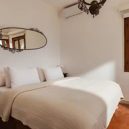 ヴィラ Anthea - Seafront 3-bedroom House Achladies